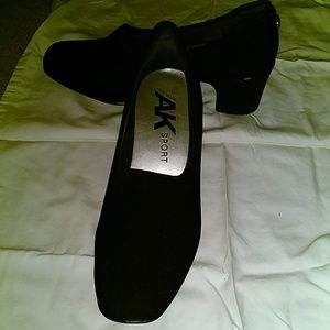 AK Anne Klein Sport Dress Shoes